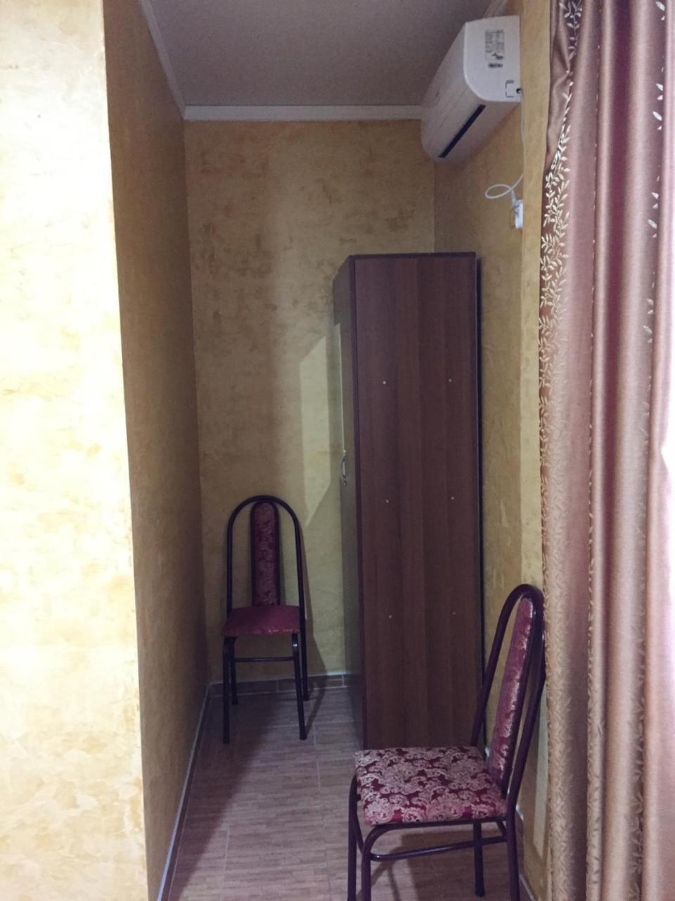Dionisy Guest House Pitsunda Exterior foto